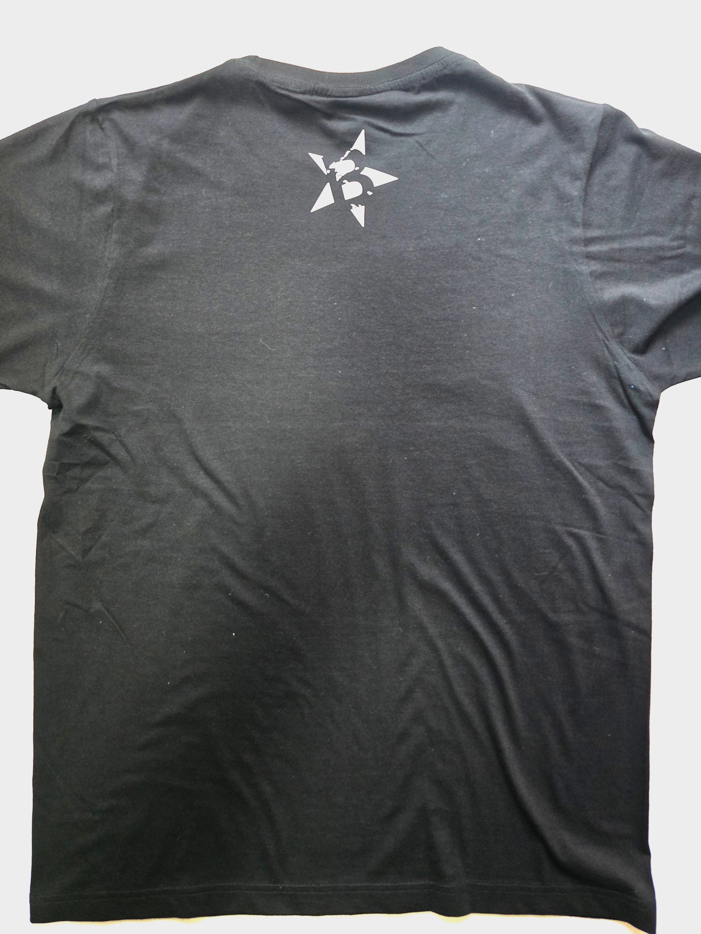 BRACE Mens Amp tee